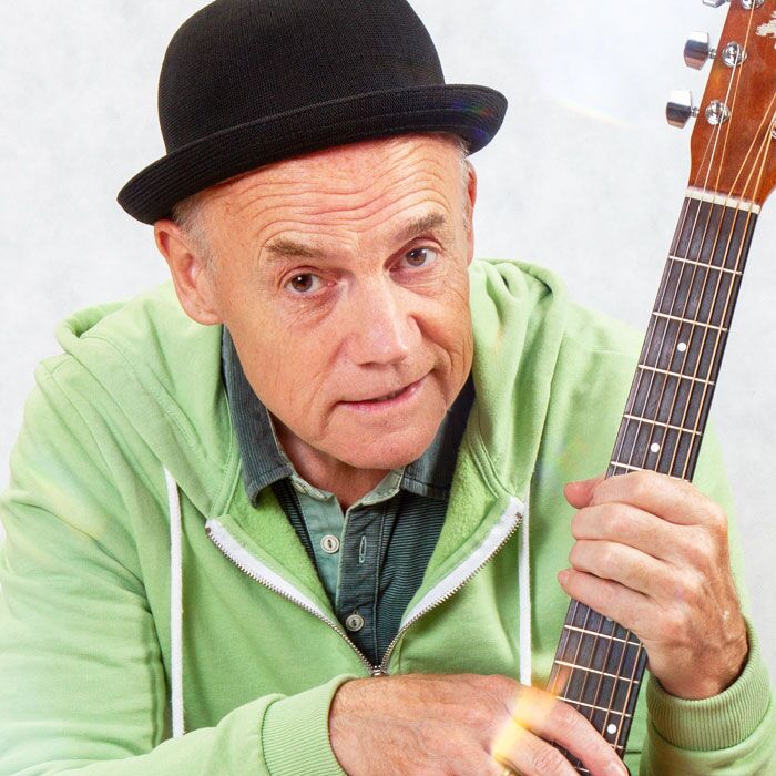 Robert Metcalf - Singer / Songwriter